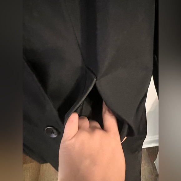 FINAL PRICE Larry Levine Weatherproof Trench Coat - Picture 8 of 10